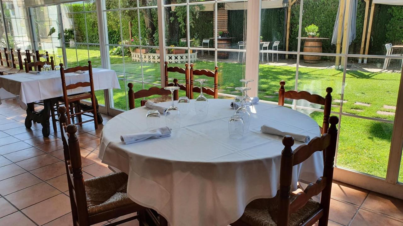 Hotel Restaurant El Bosc Banyeres del Penedes Exteriér fotografie