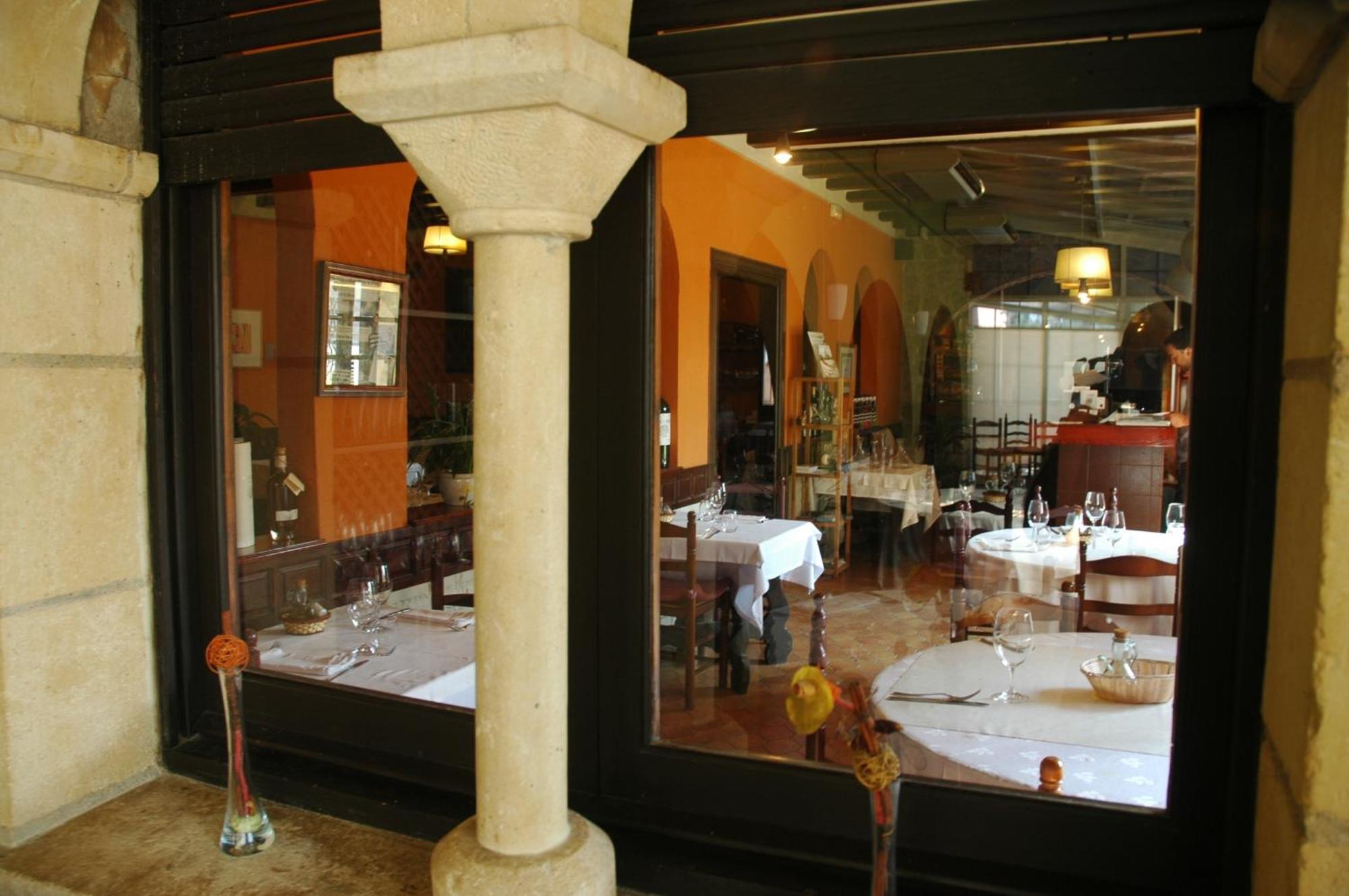 Hotel Restaurant El Bosc Banyeres del Penedes Exteriér fotografie